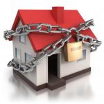 Securizarea locuintei in mini-vacanta de Paste!