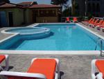 piscina Hotel Flacara Ef.Sud