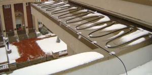 Dezghetare jgheaburi, burlane, terase, alei, rampe auto