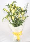 Buchet de 21 frezii galbene