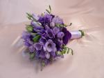 Buchet de 19 frezii mov